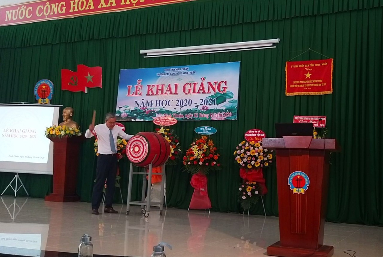Trường Cao Đẳng Nghề Ninh Thuận tưng bừng khai giảng năm học mới 2020-2021